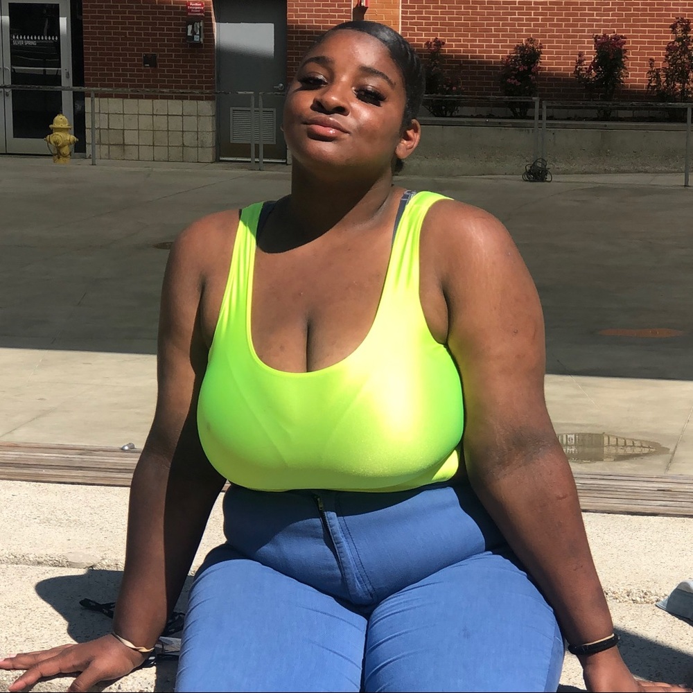 Meet your Posher, Kasey